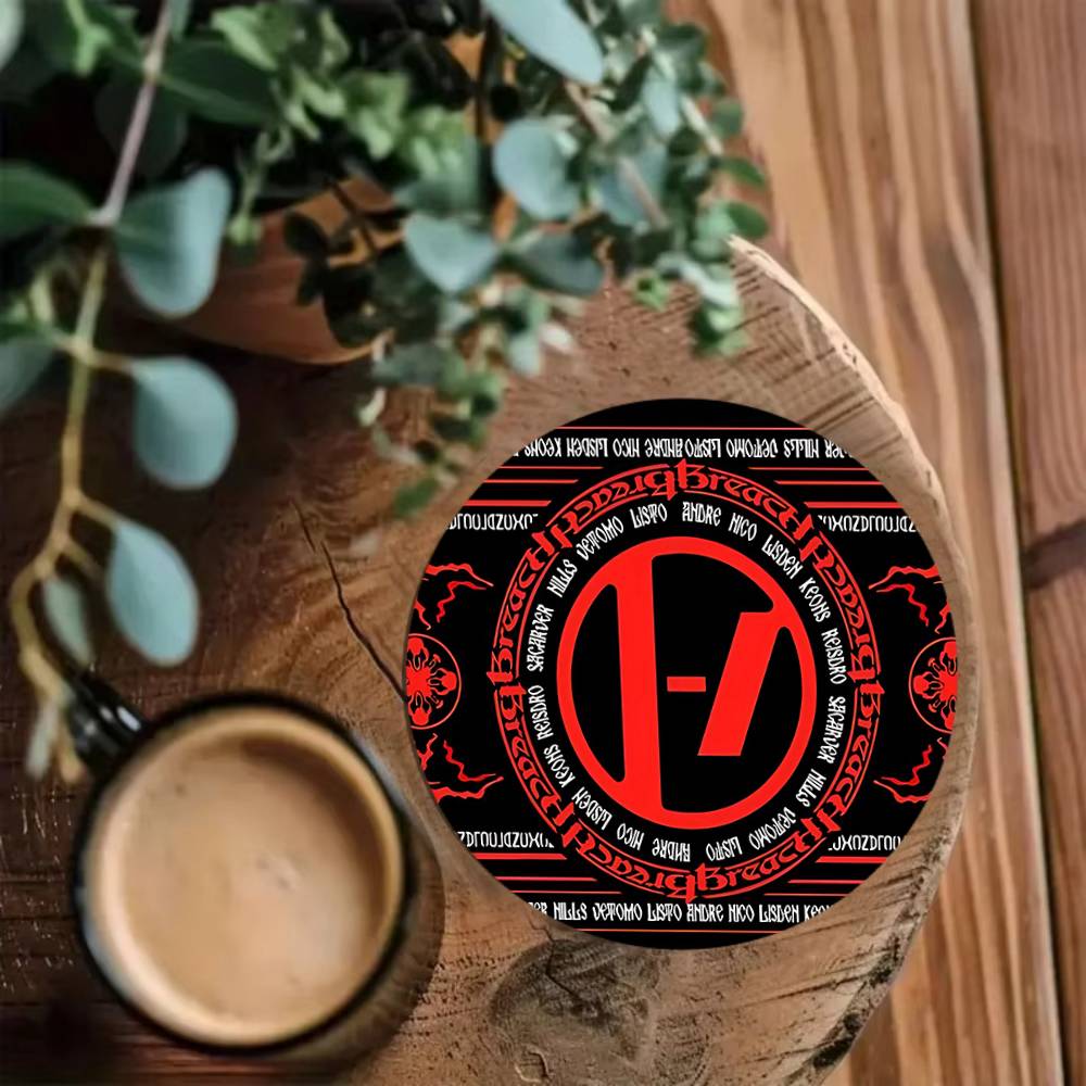 Popular T-Twenty One Pilot Ban - T And Tea Coffee ulasan dan harga